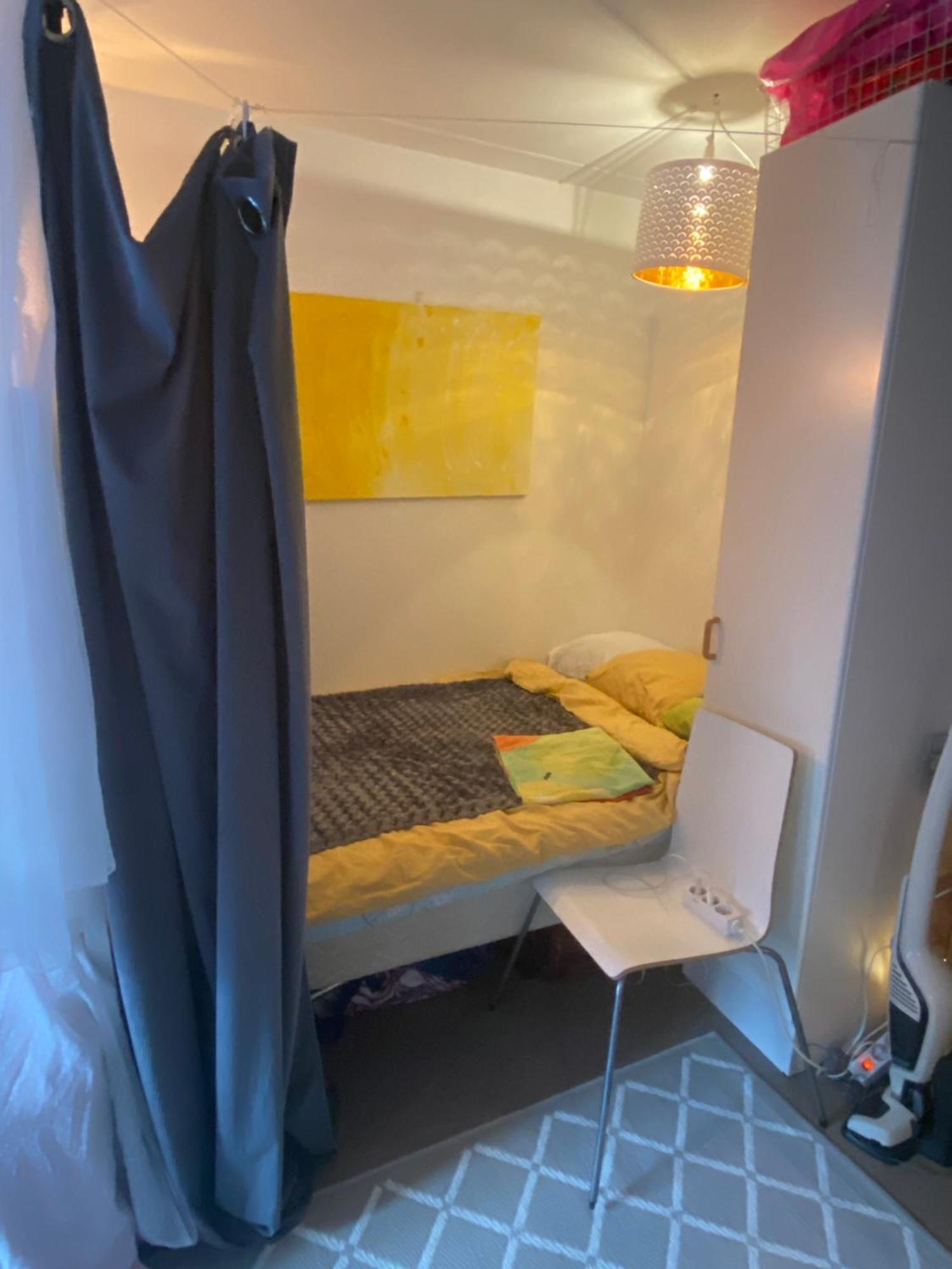 Central Cozy Accommodation, Single Room Or Bed In Dormroom Gotemburgo Exterior foto